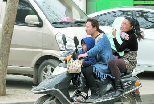 豫昨发大风蓝色预警最高风力7级 春风今将持续