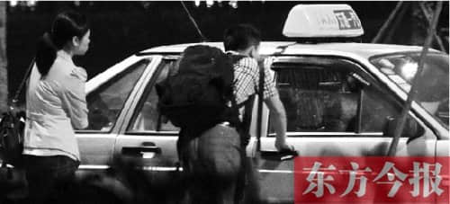 郑州黑车司机擅长打游击 各类黑车遍地开花