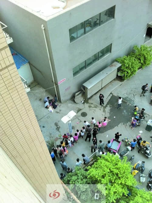 郑州4岁女童不幸9楼坠亡 房子未装防盗网（图）