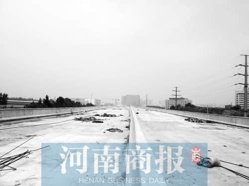 郑州西三环高架桥桥面9月底将具备通车条件