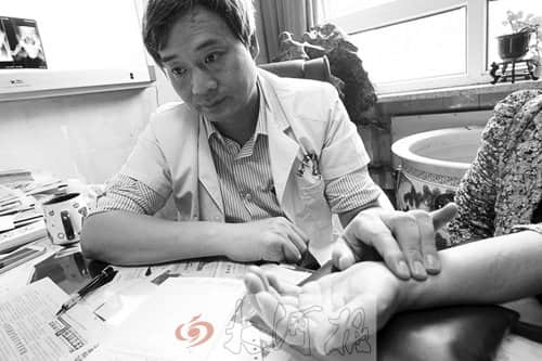 汝州中医的仁爱之路 4年救治千余名脑瘫患儿