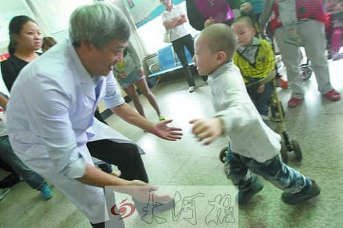 汝州中医的仁爱之路 4年救治千余名脑瘫患儿
